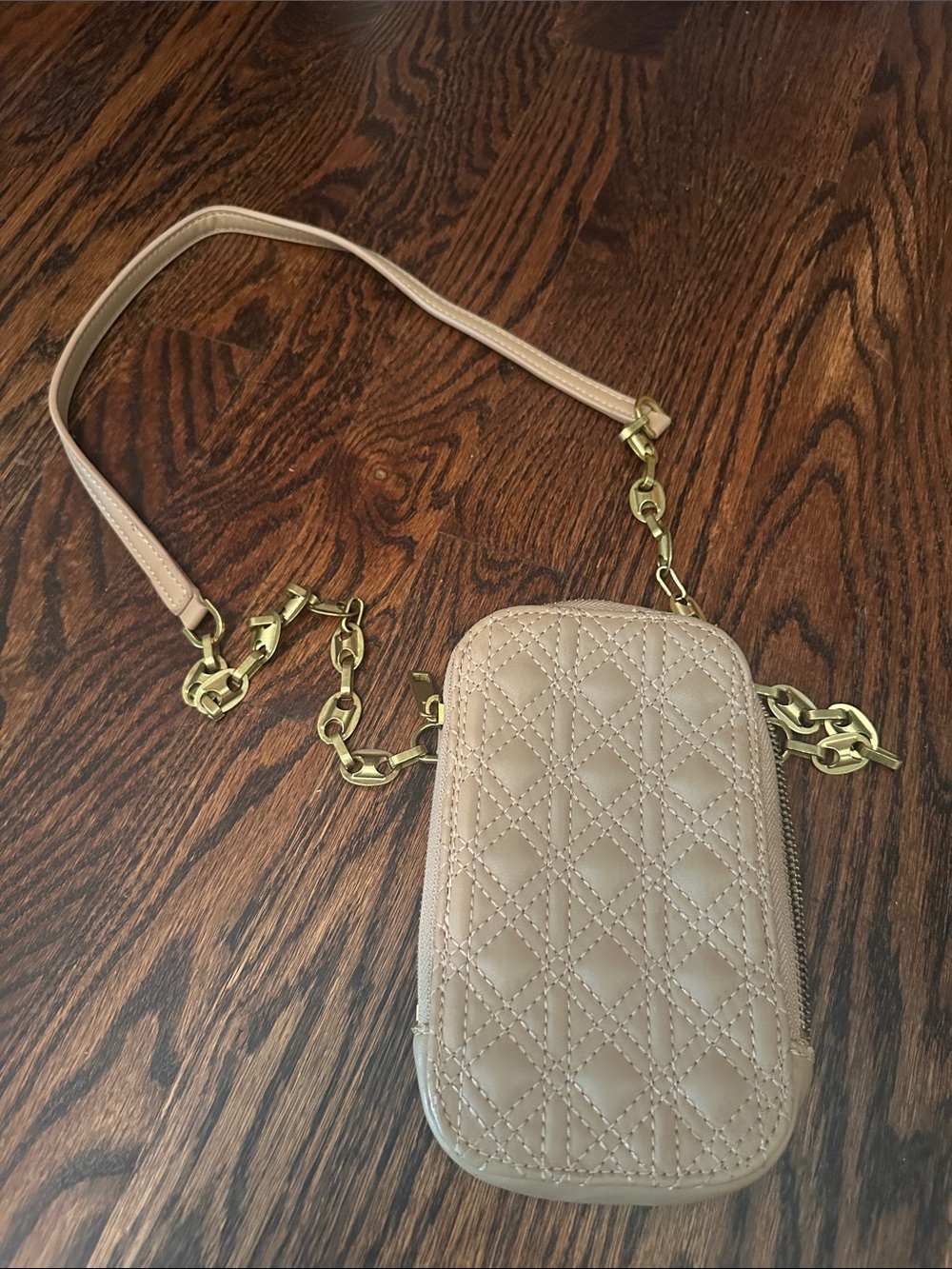Zara Quilted Beige Crossbody Phone Pouch with Gold Chain